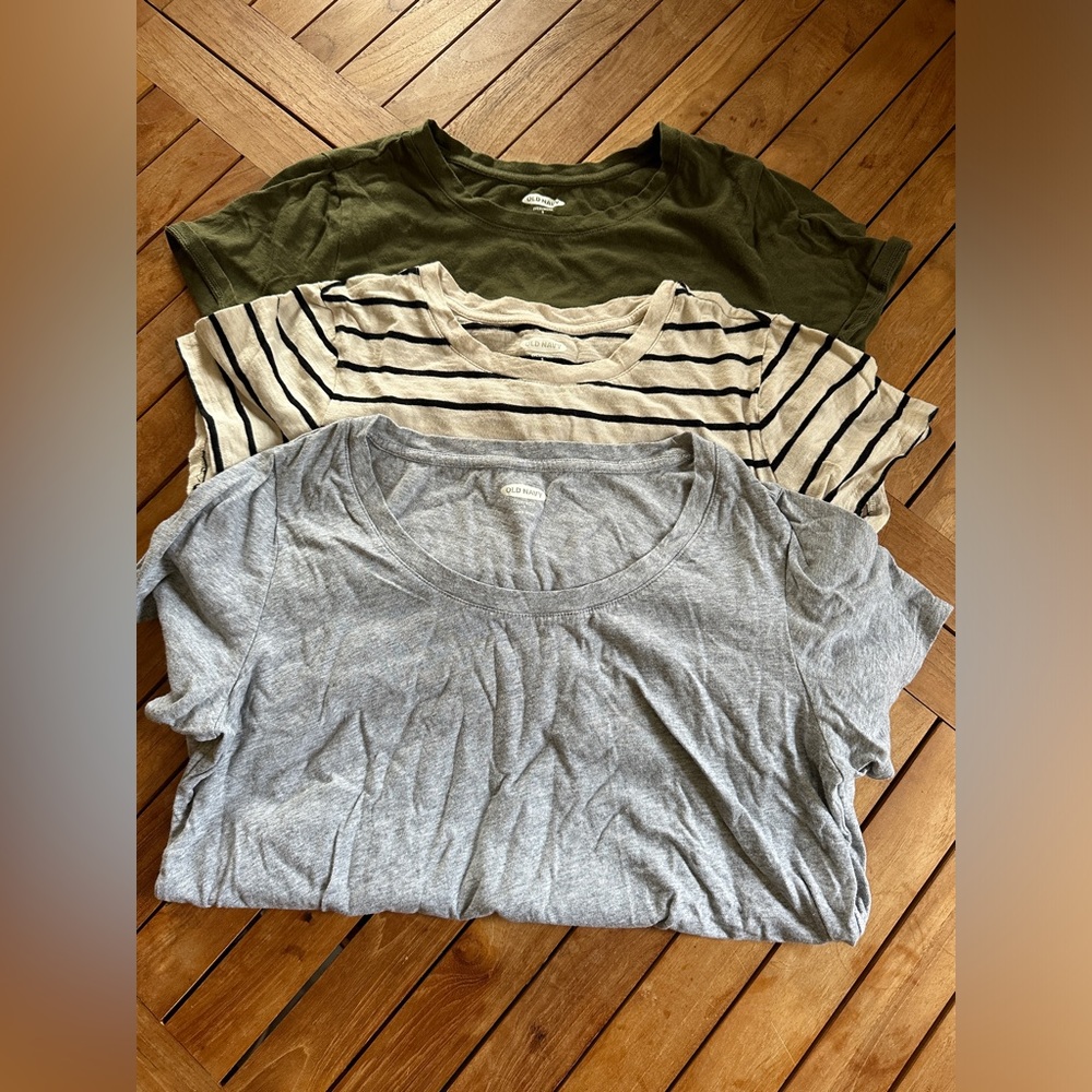 Old Navy Short Sleeve Tees